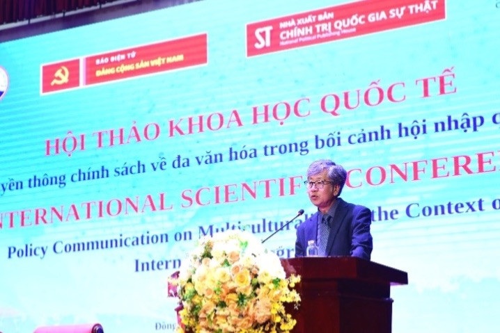 Ông Lee Byung Hwa, Giám đốc quốc gia KOICA Việt Nam phát biểu tại Hội thảo. Ông Lee Byung Hwa, Giám đốc quốc gia KOICA Việt Nam phát biểu tại Hội thảo.