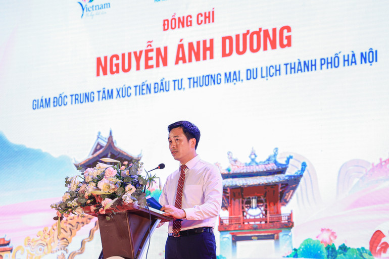Ông Nguyễn Ánh Dương, Giám đốc Trung tâm Xúc tiến đầu tư, thương mại, du lịch thành phố Hà Nội phát biểu khai mạc lễ hội.