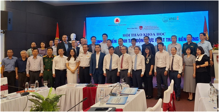 Các đại biểu dự hội thảo.