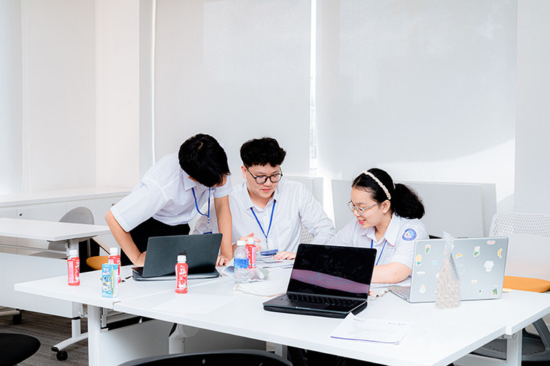 Báo cáo PTBV Vinamilk là tài liệu nghiên cứu hữu ích cho các em học sinh. Báo cáo PTBV Vinamilk là tài liệu nghiên cứu hữu ích cho các em học sinh.