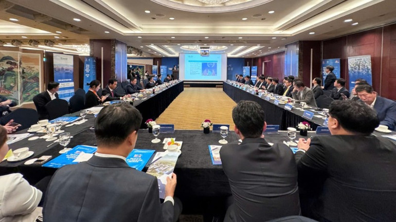 Quang cảnh Tọa đàm.