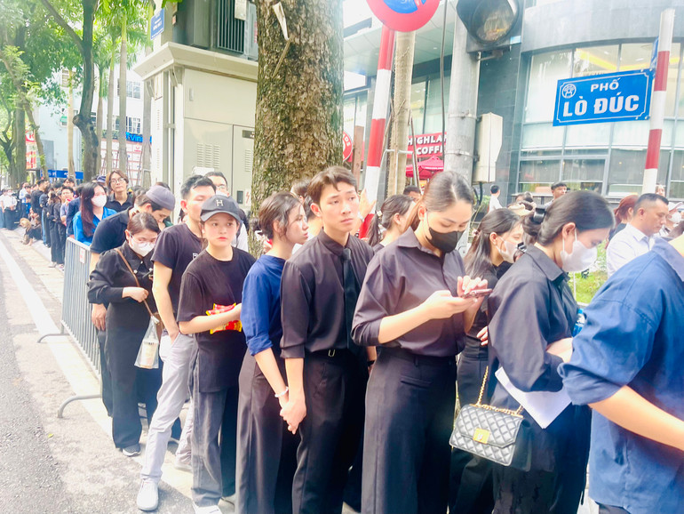 Toàn cảnh Lễ viếng Tổng Bí thư Nguyễn Phú Trọng: Trang nghiêm và xúc động ảnh 324