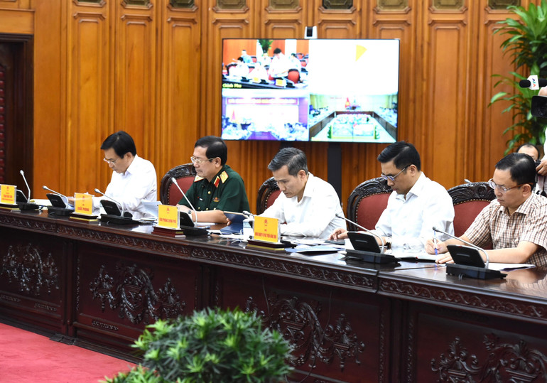 Đại diện lãnh đạo các bộ, ban, ngành tham dự cuộc họp.