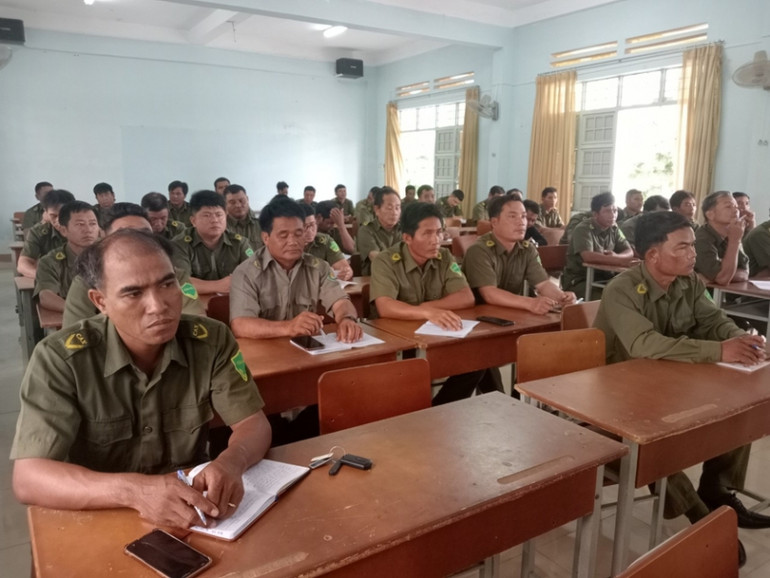 Công an huyện Krông Pa, tỉnh Gia Lai tổ chức lớp bồi dưỡng, huấn luyện nghiệp vụ cho Công an viên bán chuyên trách của 14 xã, thị trấn. (Ảnh: gialai.gov.vn)