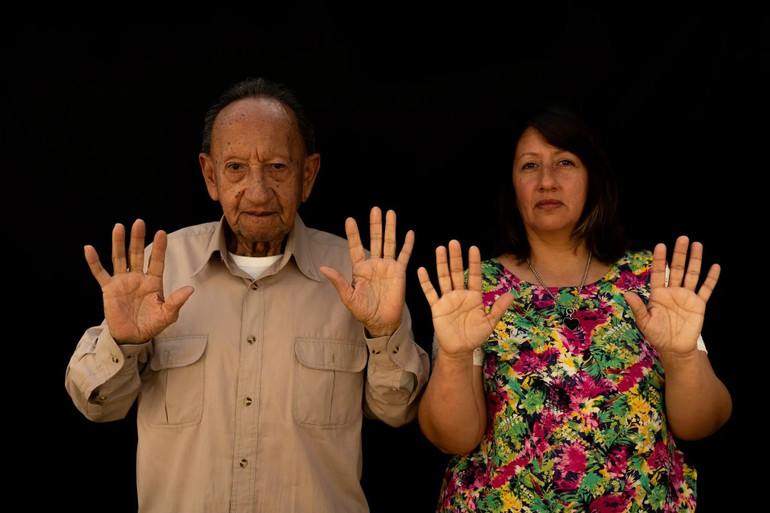 Cụ Jaime và con gái.