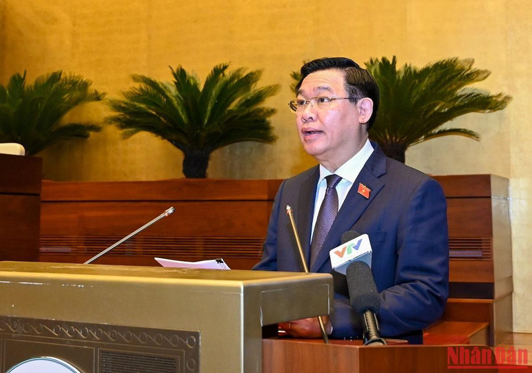 Chủ tịch Quốc hội Vương Đình Huệ phát biểu khai mạc Hội nghị. (Ảnh: DUY LINH)