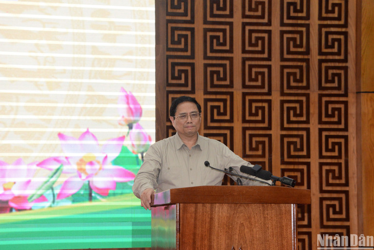 Thủ tướng yêu cầu tỉnh Điện Biên cần tận dụng tối đa tiềm năng khác biệt, cơ hội nổi trội, lợi thế cạnh tranh để phát triển. (Ảnh: LÊ LAN)