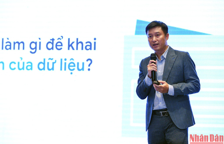 Nhà báo Nguyễn Hoàng Nhật, Phó Tổng Biên tập Báo điện tử VietnamPlus nhấn mạnh tầm quan trọng của dữ liệu đối với các cơ quan báo chí.