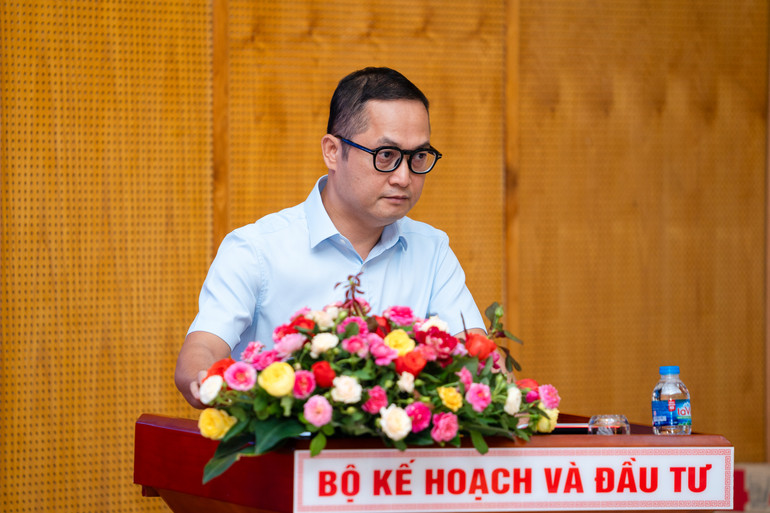 Ông Lê Việt Anh cho biết, Bộ Kế hoạch và Đầu tư đã kiến nghị Thủ tướng Chính phủ cho phép nghiên cứu để ban hành cơ chế ưu đãi cụ thể cho các dự án xanh, kèm theo đề xuất các dự án thí điểm xanh.