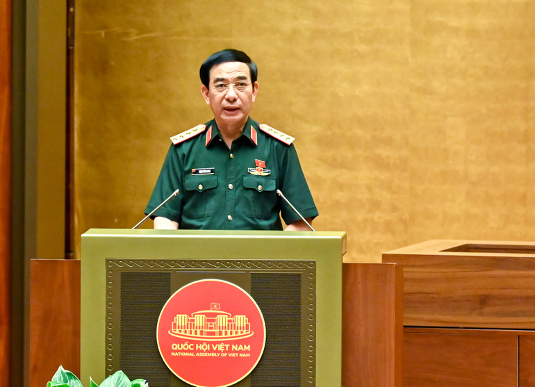 Bộ trưởng Quốc phòng Phan Văn Giang. (Ảnh: BÙI GIANG) Bộ trưởng Quốc phòng Phan Văn Giang. (Ảnh: BÙI GIANG)