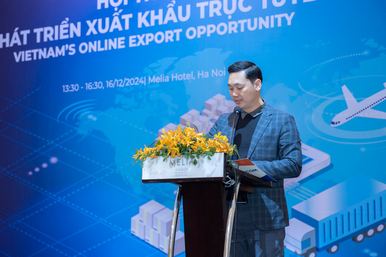 Ông Trần Văn Trọng, Tổng Thư ký VECOM phát biểu tại hội thảo.