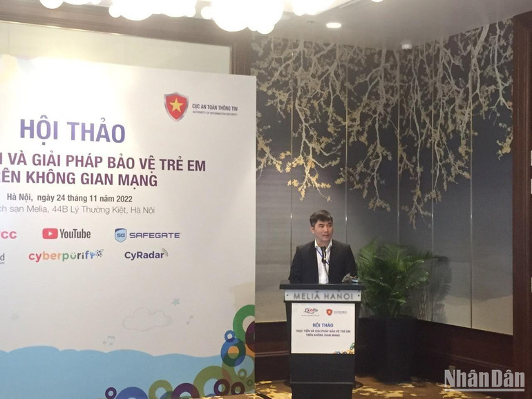 Ông Nguyễn Đức Tuân, Giám đốc Trung tâm Ứng cứu khẩn cấp không gian mạng Việt Nam phát biểu tại Hội thảo.