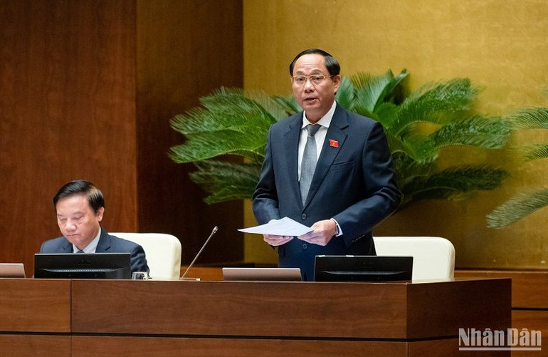 Phó Chủ tịch Quốc hội Trần Quang Phương kết luận nội dung thảo luận. (Ảnh: DUY LINH)