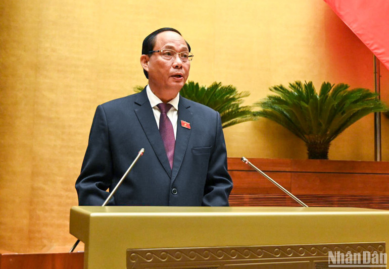 Phó Chủ tịch Quốc hội Trần Quang Phương phát biểu khai mạc Hội nghị. (Ảnh: DUY LINH)