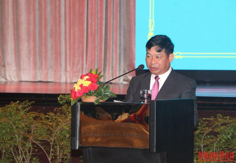 Đại sứ Nguyễn Huy Tăng phát biểu tại sự kiện.