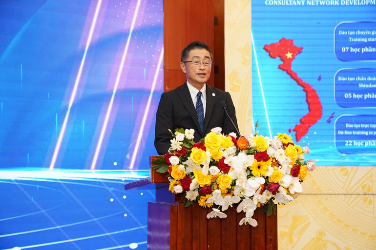 Ông Watanabe Shige, Phó Đại sứ Nhật Bản tại Việt Nam phát biểu tại buổi lễ.