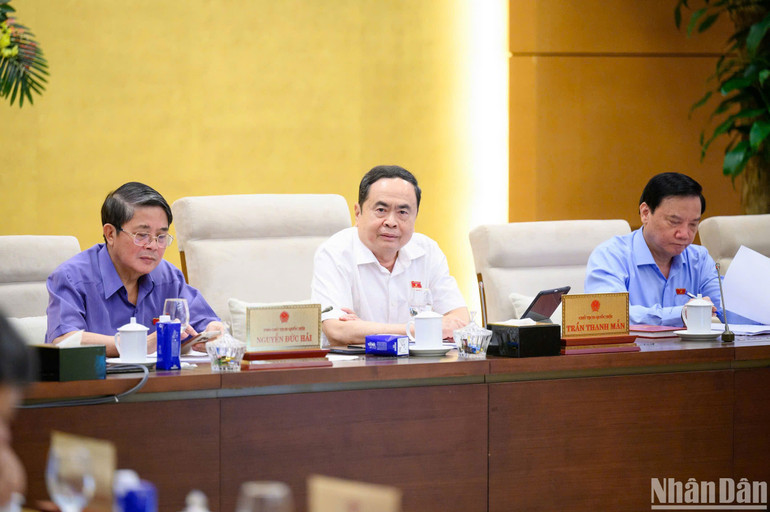 Chủ tịch Quốc hội Trần Thanh Mẫn phát biểu ý kiến. (Ảnh: DUY LINH) Chủ tịch Quốc hội Trần Thanh Mẫn phát biểu ý kiến. (Ảnh: DUY LINH)