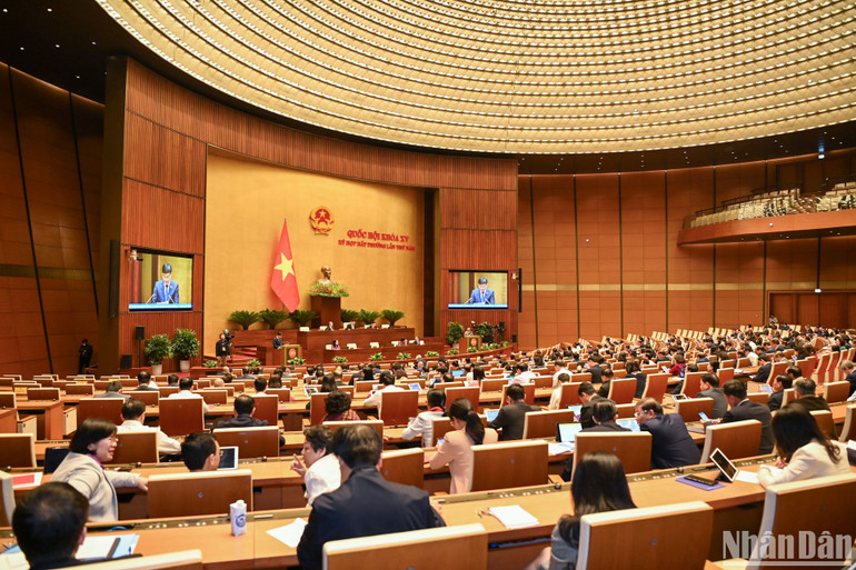 Quang cảnh phiên họp. (Ảnh: DUY LINH) Quang cảnh phiên họp. (Ảnh: DUY LINH)