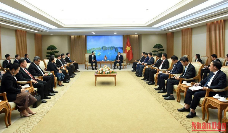 Quang cảnh buổi tiếp. (Ảnh: TRẦN HẢI)