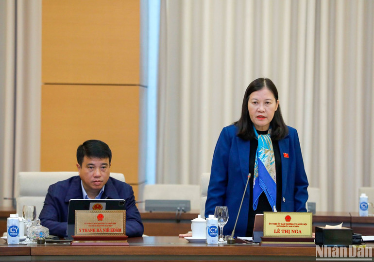 Chủ nhiệm Ủy ban Tư pháp của Quốc hội Lê Thị Nga phát biểu tại phiên họp. (Ảnh: DUY LINH) Chủ nhiệm Ủy ban Tư pháp của Quốc hội Lê Thị Nga phát biểu tại phiên họp. (Ảnh: DUY LINH)