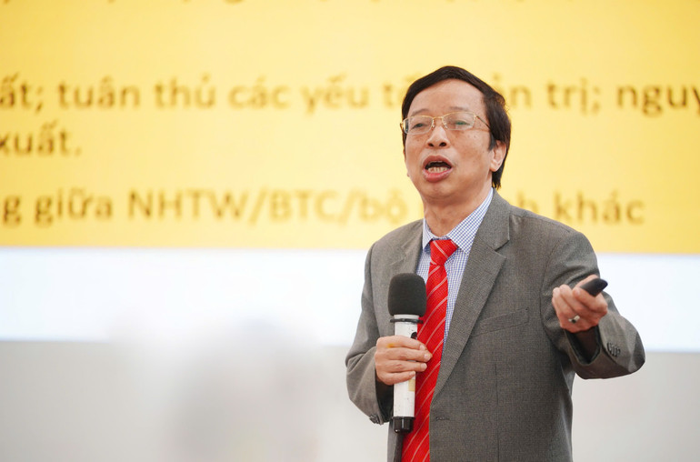 Ông Phạm Xuân Hòe, nguyên Phó Viện trưởng Viện Chiến lược ngân hàng, Phó Chủ tịch kiêm Tổng Thư ký Hiệp hội Cho thuê tài chính Việt Nam.