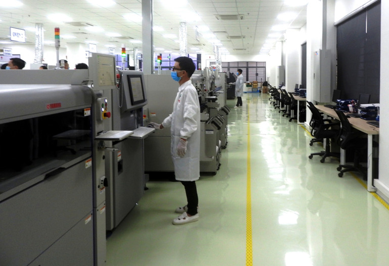 Nhà máy sản xuất mạch điện tử kỹ thuật cao tại Khu Công nghệ cao Đà Nẵng.