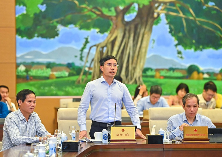 Chủ tịch Hội đồng thành viên Agribank Phạm Đức Ấn phát biểu tại phiên họp. (Ảnh: DUY LINH) Chủ tịch Hội đồng thành viên Agribank Phạm Đức Ấn phát biểu tại phiên họp. (Ảnh: DUY LINH)
