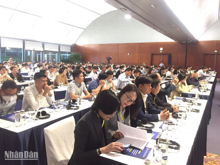 Các đại biểu tham dự Hội thảo. (Ảnh: VĂN TOẢN)