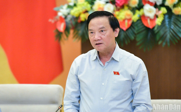 Phó Chủ tịch Quốc hội Nguyễn Khắc Định phát biểu ý kiến. (Ảnh: DUY LINH)