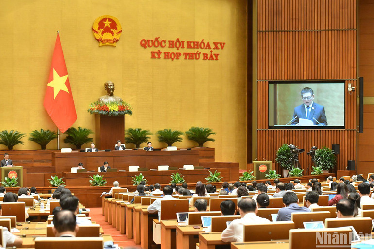 Quang cảnh phiên họp. (Ảnh: ĐĂNG KHOA) Quang cảnh phiên họp. (Ảnh: ĐĂNG KHOA)