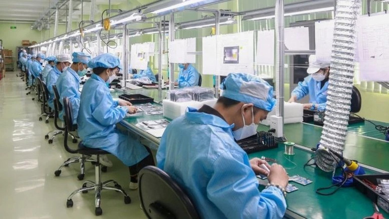 Mục tiêu đến năm 2040, quy mô nhân lực ngành công nghiệp bán dẫn Việt Nam đạt trên 100 nghìn kỹ sư, cử nhân có cơ cấu, số lượng phù hợp, đáp ứng nhu cầu phát triển.