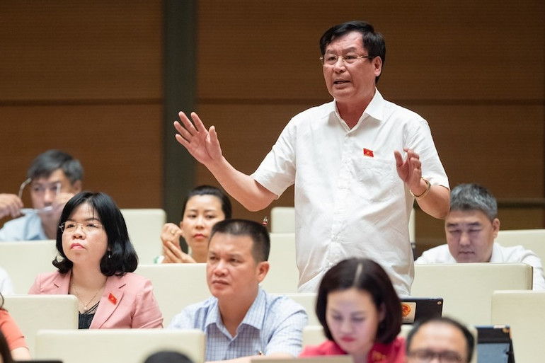 Đại biểu Quốc hội Trần Công Phàn (đoàn Bình Dương).