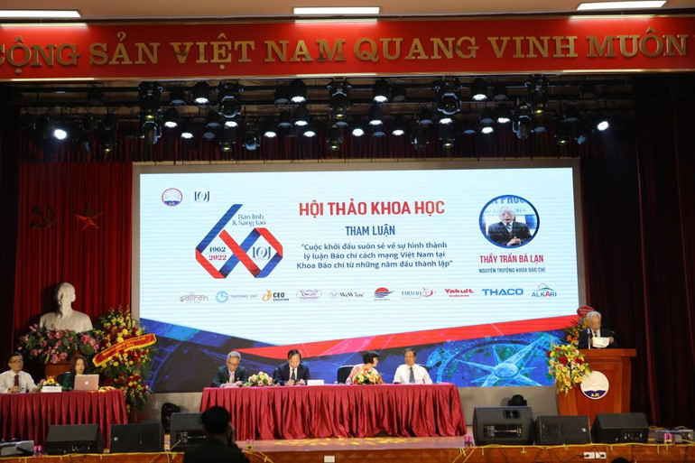 Hội thảo “Viện Báo chí: Truyền thống 60 năm đào tạo, nghiên cứu - vấn đề đặt ra và giải pháp phát triển”.