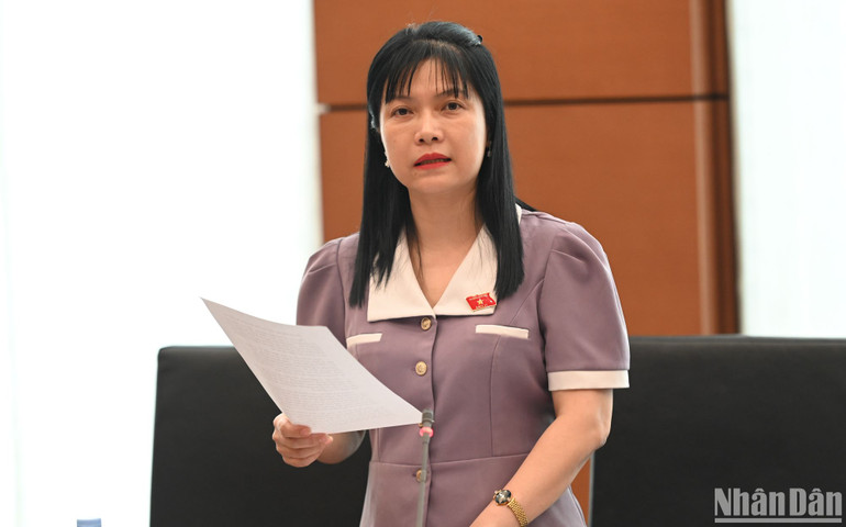 Đại biểu Tạ Thị Yên (đoàn Điện Biên). (Ảnh: BÙI GIANG)