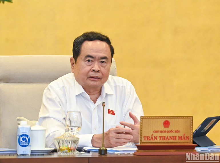 Chủ tịch Quốc hội Trần Thanh Mẫn nêu ý kiến tại phiên họp. (Ảnh: DUY LINH)