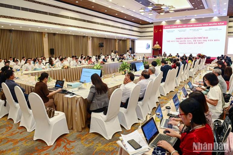 Quang cảnh Phiên thảo luận thứ 2 chiều 29/11. (Ảnh: THÀNH ĐẠT)