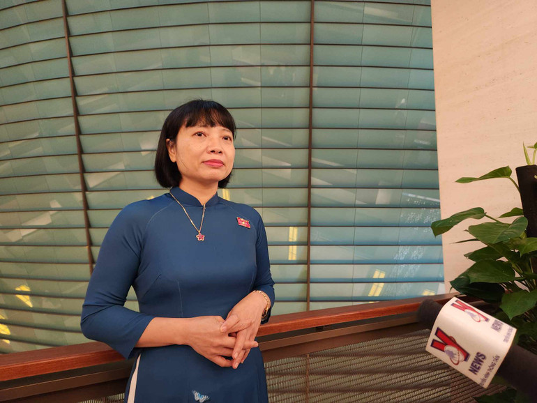 Đại biểu Nguyễn Thị Việt Nga (đoàn Hải Dương).