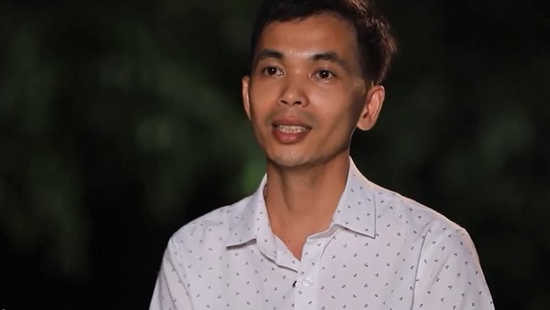 Thầy giáo Ma Văn Gióng, Trường Phổ thông dân tộc bán trú TH và THCS Hồng Quang, tỉnh Tuyên Quang.