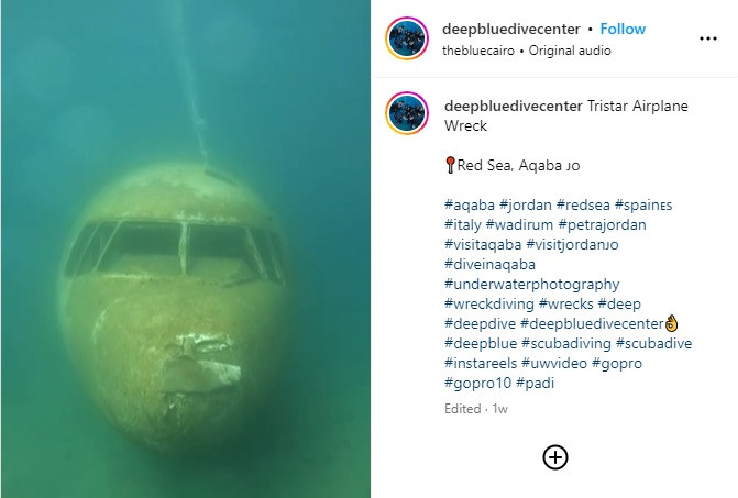 Video về xác máy bay Tristar dưới đáy Biển Đỏ được Trung tâm lặn biển Deep Blue đăng tải trên Instagram ngày 6/4.