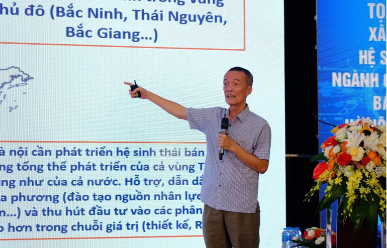 TS Nguyễn Nhật Quang chia sẻ tại tọa đàm.