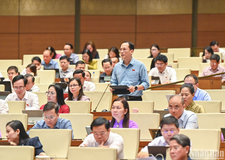 Đại biểu Lưu Bá Mạc (Đoàn Lạng Sơn). (Ảnh: DUY LINH) Đại biểu Lưu Bá Mạc (Đoàn Lạng Sơn). (Ảnh: DUY LINH)