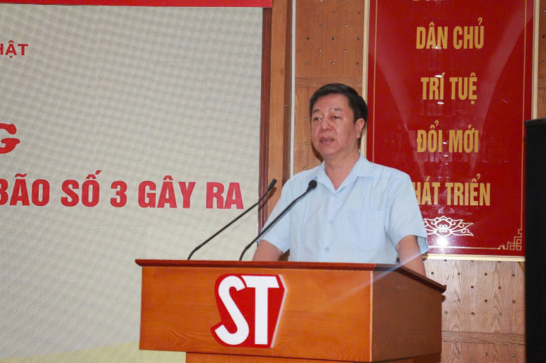 PGS, TS Vũ Trọng Lâm, Giám đốc - Tổng Biên tập Nhà xuất bản Chính trị quốc gia Sự thật phát biểu tại Lễ phát động.