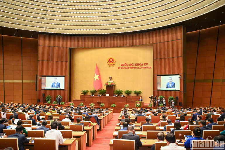 Quang cảnh phiên khai mạc Kỳ họp bất thường lần thứ 8, Quốc hội khóa XV. (Ảnh: DUY LINH) Quang cảnh phiên khai mạc Kỳ họp bất thường lần thứ 8, Quốc hội khóa XV. (Ảnh: DUY LINH)
