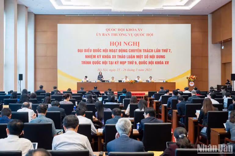 Quang cảnh phiên họp chiều 25/3. (Ảnh: DUY LINH)