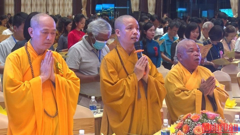 Đông đảo phật tử tham dự Lễ Vu lan báo hiếu tại chùa Tam Chúc. Đông đảo phật tử tham dự Lễ Vu lan báo hiếu tại chùa Tam Chúc.