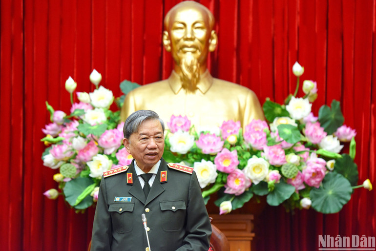 Bộ trưởng Công an Tô Lâm phát biểu tại Lễ xuất quân. (Ảnh: THÀNH ĐẠT)