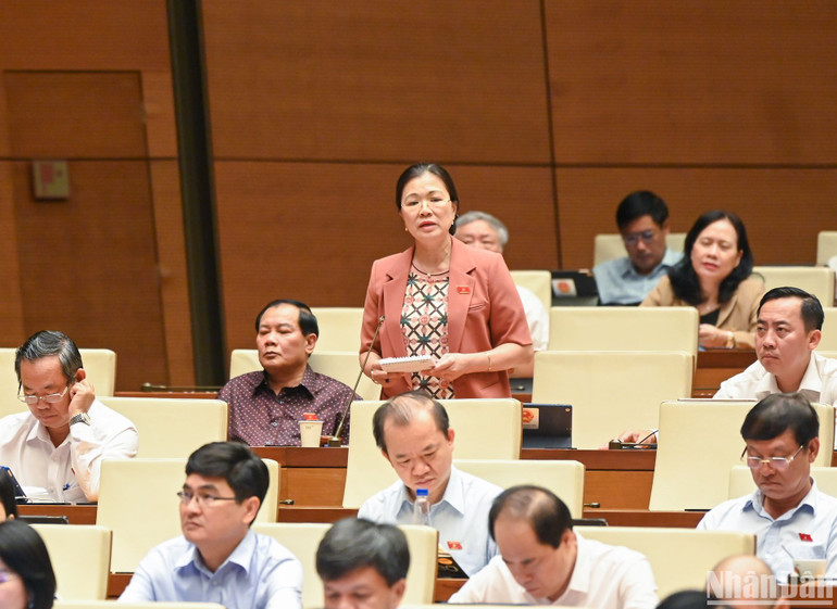 Đại biểu Trương Thị Ngọc Ánh (đoàn Cần Thơ). (Ảnh: DUY LINH)