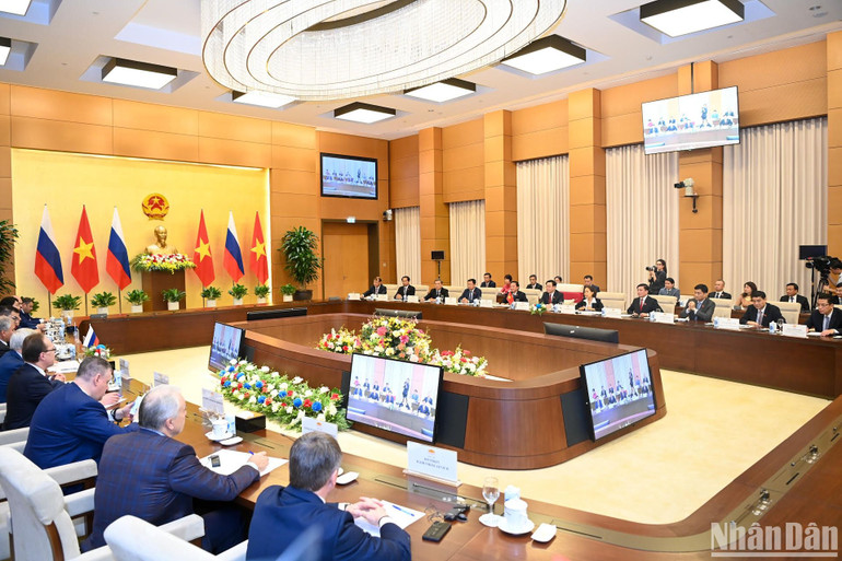 Quang cảnh buổi hội đàm tại Nhà Quốc hội. (Ảnh: DUY LINH)