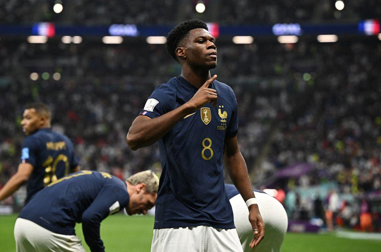 Tchouameni ăn mừng bàn thắng mở tỷ số vào lưới tuyển Anh. (Ảnh: Reuters) Tchouameni ăn mừng bàn thắng mở tỷ số vào lưới tuyển Anh. (Ảnh: Reuters)