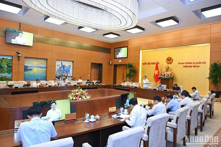 Quang cảnh phiên thảo luận chiều 14/7. (Ảnh: DUY LINH) Quang cảnh phiên thảo luận chiều 14/7. (Ảnh: DUY LINH)